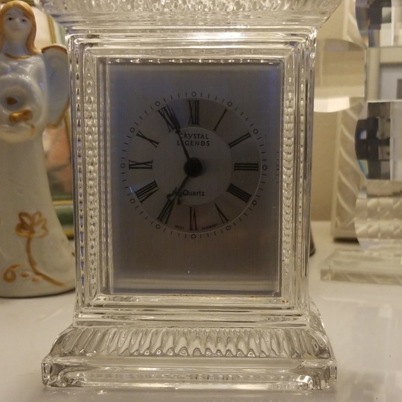 Pure Crystal Table Clock - Picture 2 of 6
